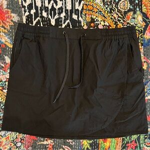 Eddie Bauer Black Tulip Hem Skort, large